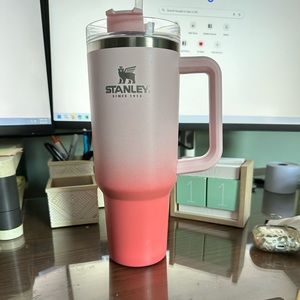 Stanley 40oz ombré tumbler
